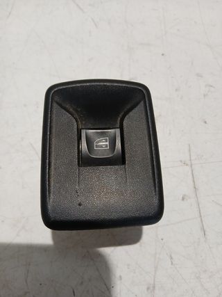 Mando elevalunas del. derecho Mercedes Citan W415