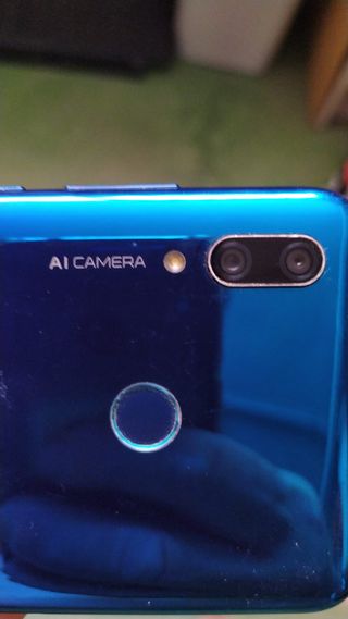 CELLULARE HUAWEI POT-LX1 3RAM MEMORIA 64G SCHERMO MAL