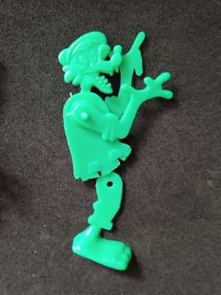 Lote de figuras promocionales Omo.