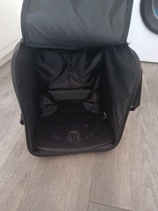 Maleta con ruedas Thermomix 6