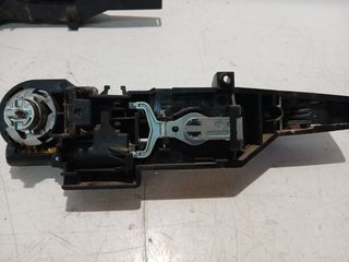 Maneta portón Mercedes Citan W415