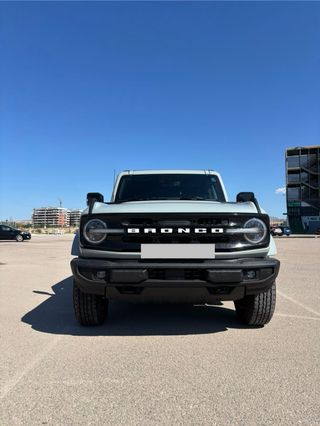 Ford Bronco 2025 outerbanks