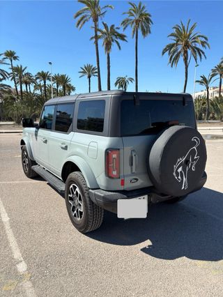 Ford Bronco 2025 outerbanks