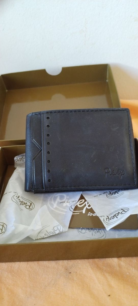 Billetera Pequeña Piel Negra