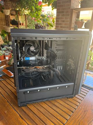 PC Gaming Ryzen 5, RX 580, M.2 SSD 1TB, 16GB RAM