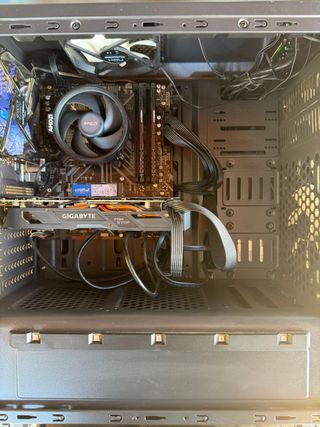 PC Gaming Ryzen 5, RX 580, M.2 SSD 1TB, 16GB RAM