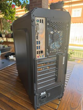 PC Gaming Ryzen 5, RX 580, M.2 SSD 1TB, 16GB RAM