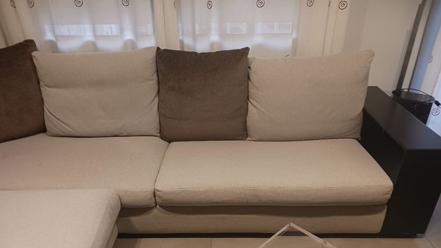 Sofá chaise longue beige