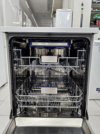 LAVAVAJILLAS GRUNDIG 3 BANDEJA CON GRANTIA Y TRANS