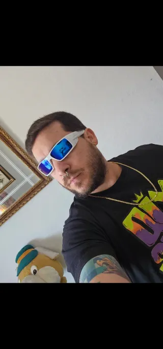 Holbrook Oakley Polished Black Original.