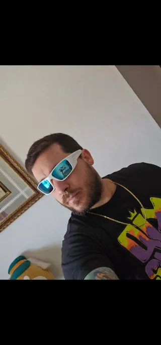 Holbrook Oakley Polished Black Original.