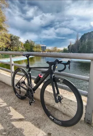 Canyon Ultimate CF SLX 8