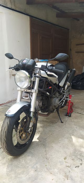 Ducati Monster 600