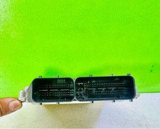 Centralita UCE Motor VW Golf 7 1.6TDI 04L907445E