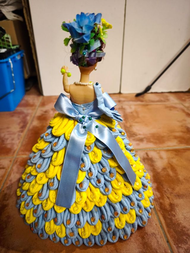 Muñeca decorativa