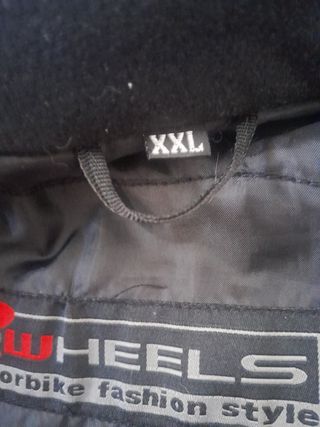 Vendo chaqueta de moto 