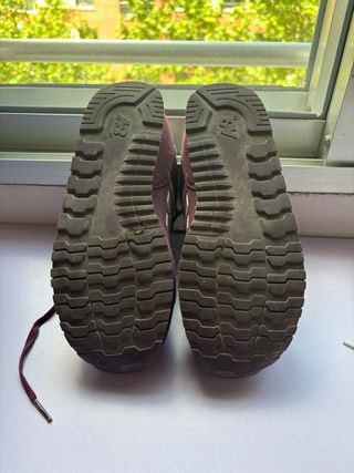 New balance 373 granates