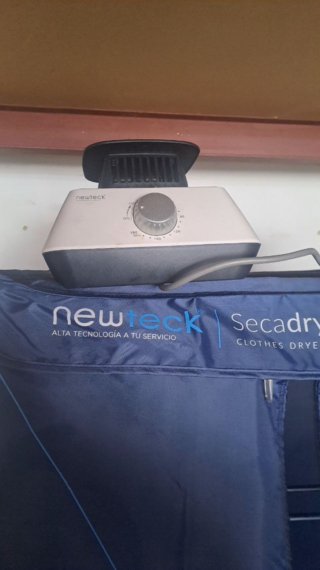 Armario secador de ropa