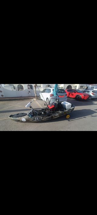 Kayak , muy completo