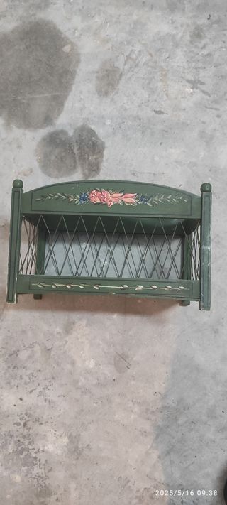 Revistero vintage verde