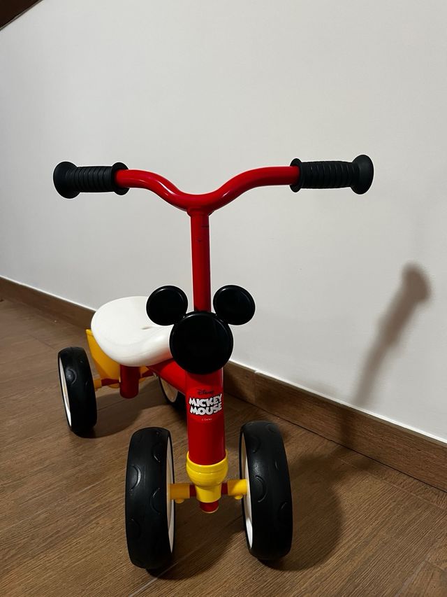 Correpasillos Mickey Mouse Smoby