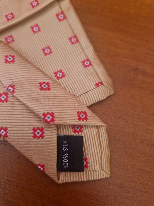 Cravatta NaraIdee oro/rosso 100% seta