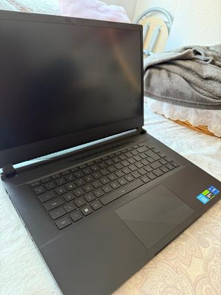 Portátil Gigabyte Aorus 15 noviembre 2024