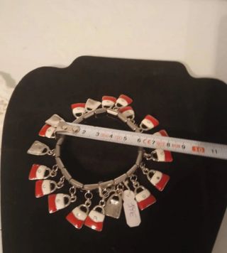 Pulsera con charms