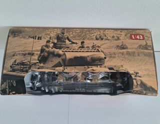 MAQUETA TANQUE FRANCÉS CHAR B1 BIS EN SU CAJA