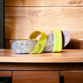 Replay- Nuevas- Sandalias tacón en amarillo