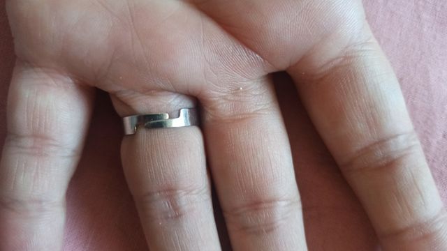Anillo Drácula en fimo