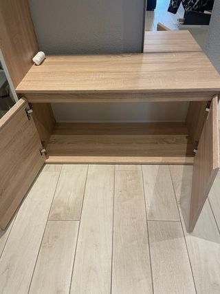 Mueble recibidor con espejo