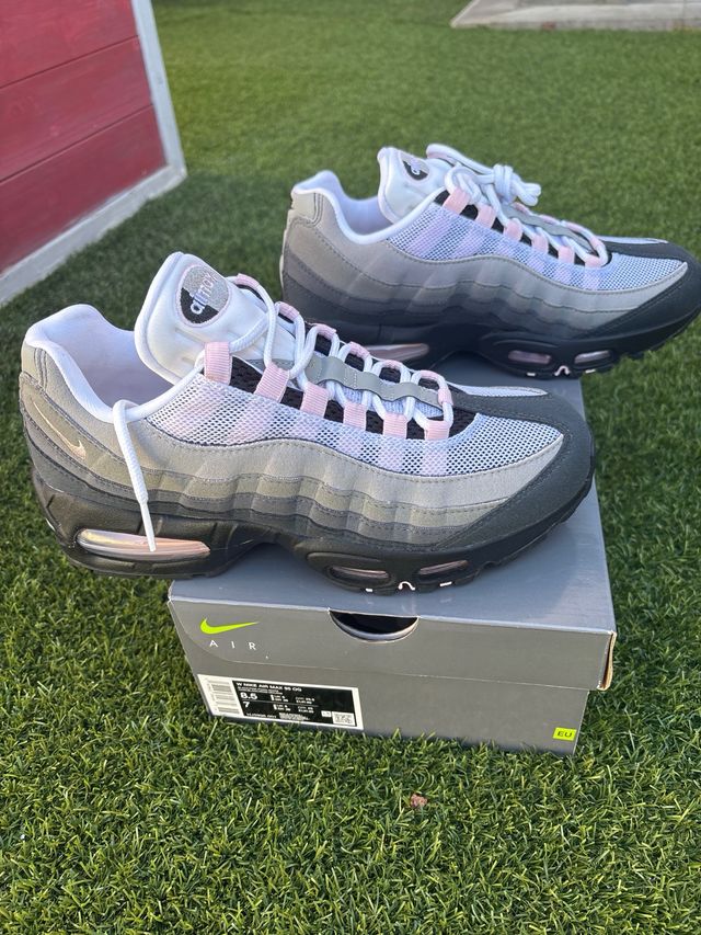 Nike Air Max 95 OG Big Bubble “Pink Foam”.