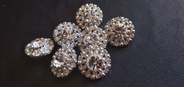 7 botones joya,strass