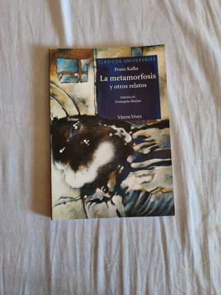 La Metamorfosis N/c (Clasicos Hispanicos) (Spanish Edition)