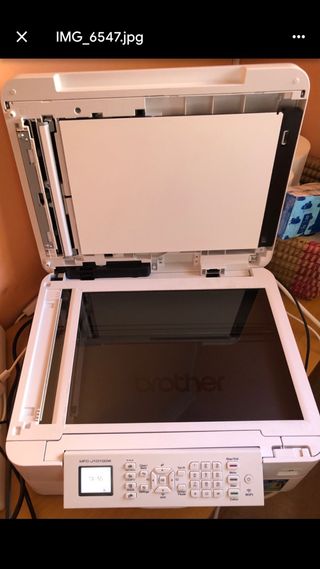 IMPRESORA DE TINTA EN COLOR “BROTHER”