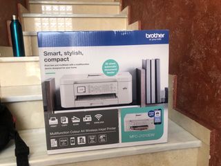 IMPRESORA DE TINTA EN COLOR “BROTHER”