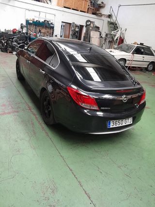 Opel Insignia 2010