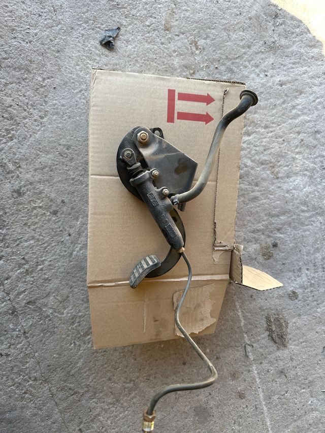 Pedal embrague Mercedes MB