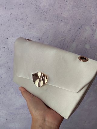 Bolso beige ceremonia