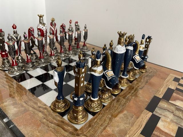 MESA DE AJEDREZ CON BAÑO EN ORO