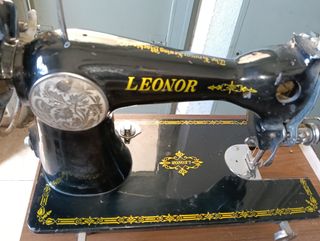 Maquina coser antigua