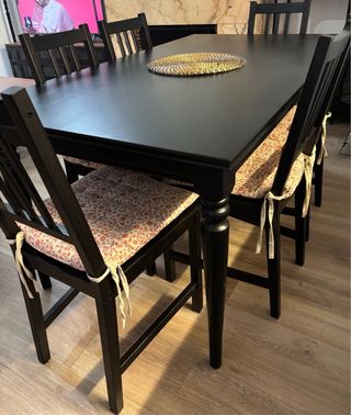 Mesa comedor extensible y 6 sillas