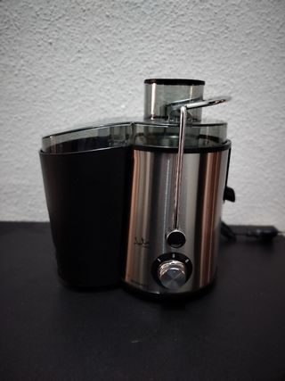 LICUADORA JATA con Caja e Instrucciones