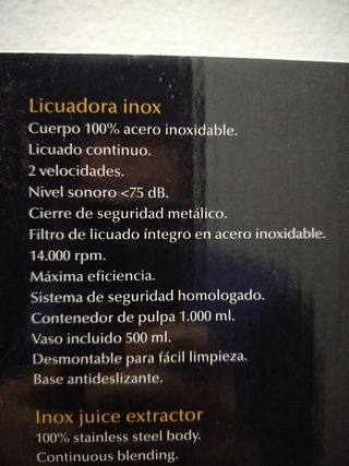 LICUADORA JATA con Caja e Instrucciones
