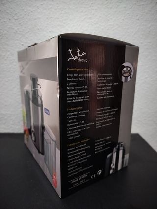 LICUADORA JATA con Caja e Instrucciones