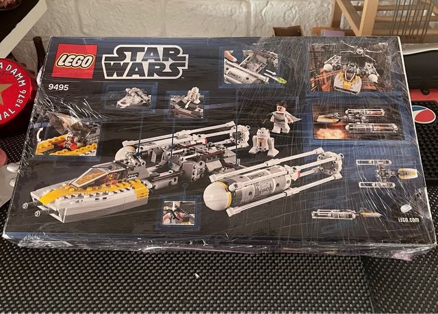 Lego Star Wars 9495 Gold Leader’s Y wing Starfighter