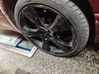 4 llantas 20" con neumáticos