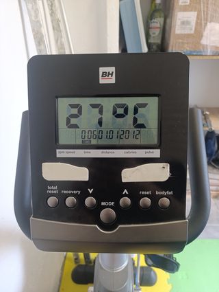 Bicicleta estática BH Fitness