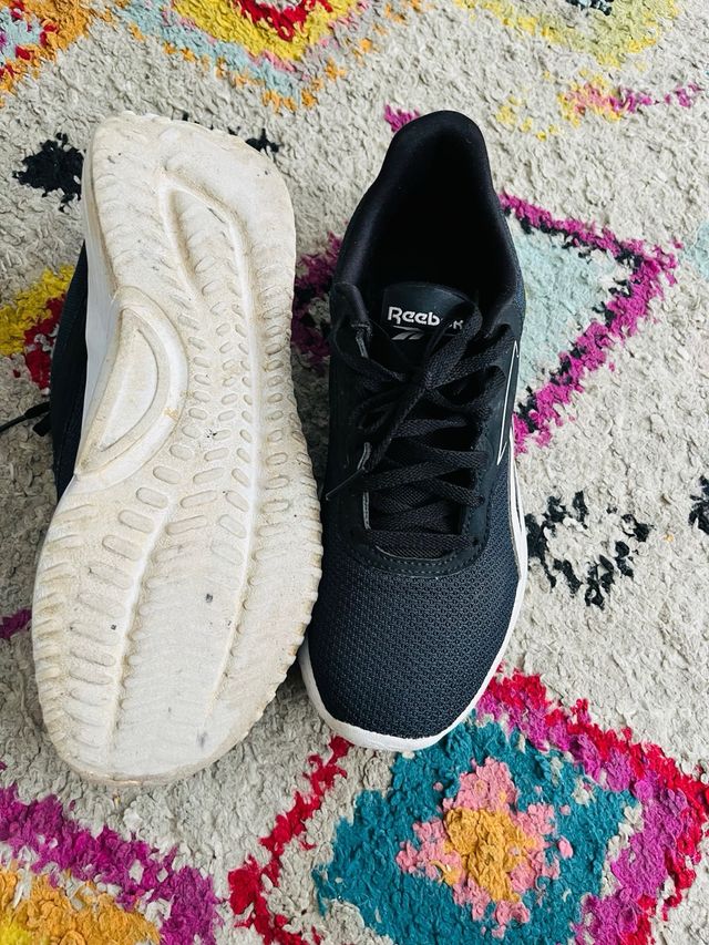 Zapatilla Reebok talla 40